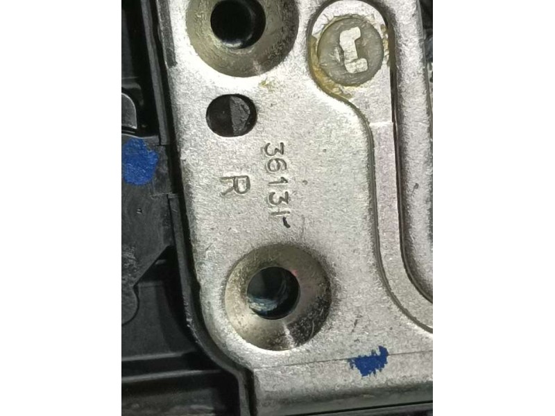 Recambio de cerradura puerta trasera derecha para nissan juke (f15) acenta referencia OEM IAM 32545A1T  ELECTRICA