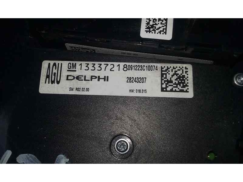 Recambio de mando radio para opel astra j lim. cosmo referencia OEM IAM 28243207 1333721 DELPHI