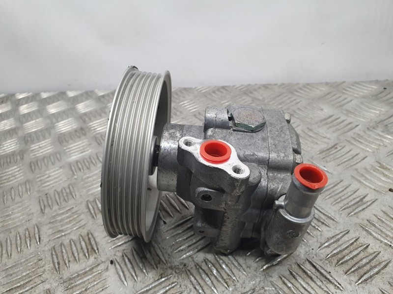 Recambio de bomba direccion para audi a4 ber. (b8) básico quattro referencia OEM IAM 8K0145153F B4911045411 