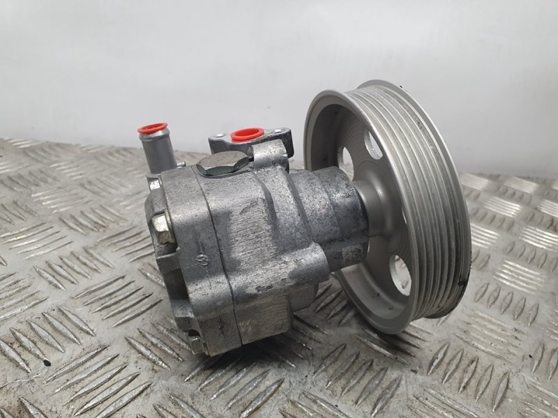 Recambio de bomba direccion para audi a4 ber. (b8) básico quattro referencia OEM IAM 8K0145153F B4911045411 