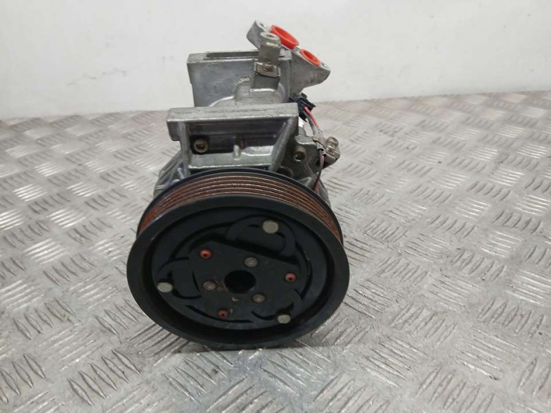 Recambio de compresor aire acondicionado para nissan juke (f15) acenta referencia OEM IAM 926003VD0A  