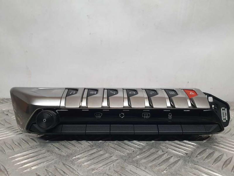 Recambio de mando multifuncion para peugeot 5008 gt line 1.5 hdi 130 cv referencia OEM IAM 98249153DX 28581371 C/ MANDO CLIMATIZ