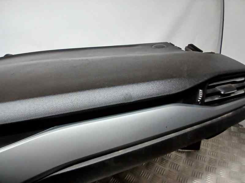 Recambio de kit airbag para ford focus st-line referencia OEM IAM NX7BA04305CB  C/ SALPICADERO Y PRETENSORES