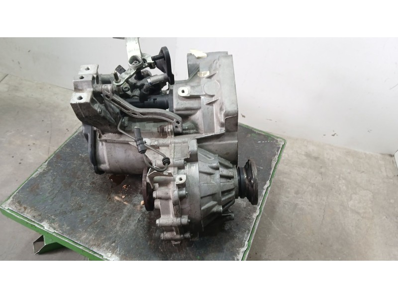 Recambio de caja cambios para audi a3 (8p1) 1.6 tdi referencia OEM IAM LUB 08120 5VELOCIDADES