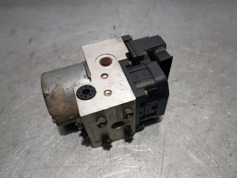 Recambio de abs para nissan primera berlina (p11) básico referencia OEM IAM 476608F820 0265216586 BOSCH