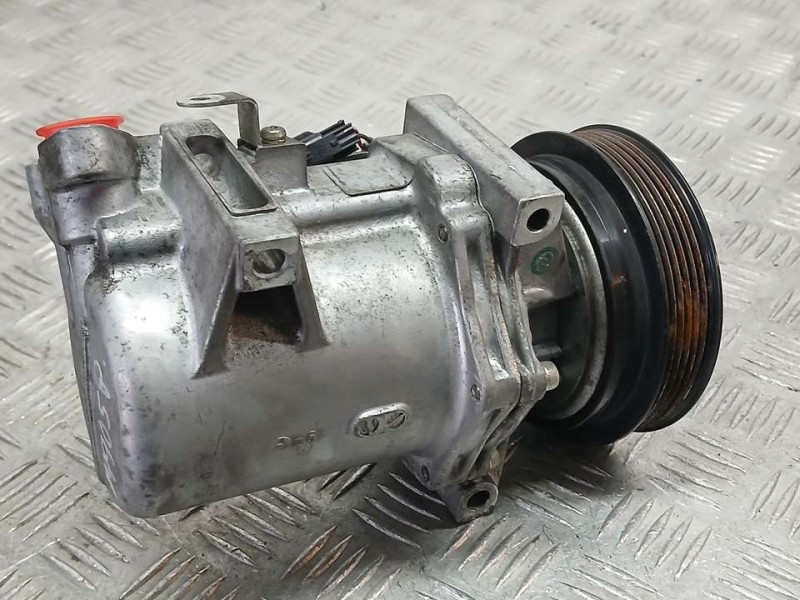 Recambio de compresor aire acondicionado para nissan juke (f15) acenta referencia OEM IAM 926003VD0A  