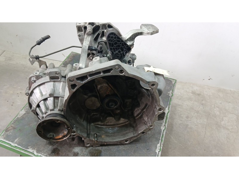 Recambio de caja cambios para audi a3 (8p1) 1.6 tdi referencia OEM IAM LUB 08120 5VELOCIDADES