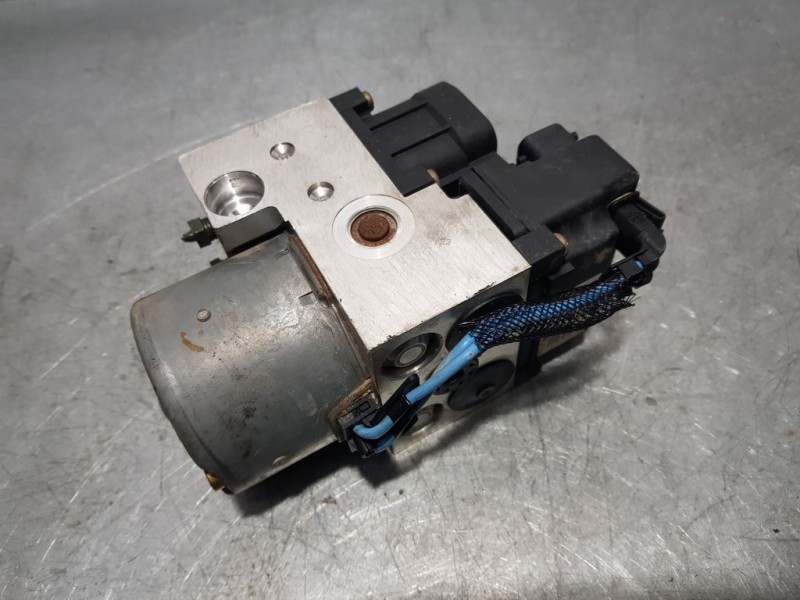 Recambio de abs para nissan primera berlina (p11) básico referencia OEM IAM 476608F820 0265216586 BOSCH