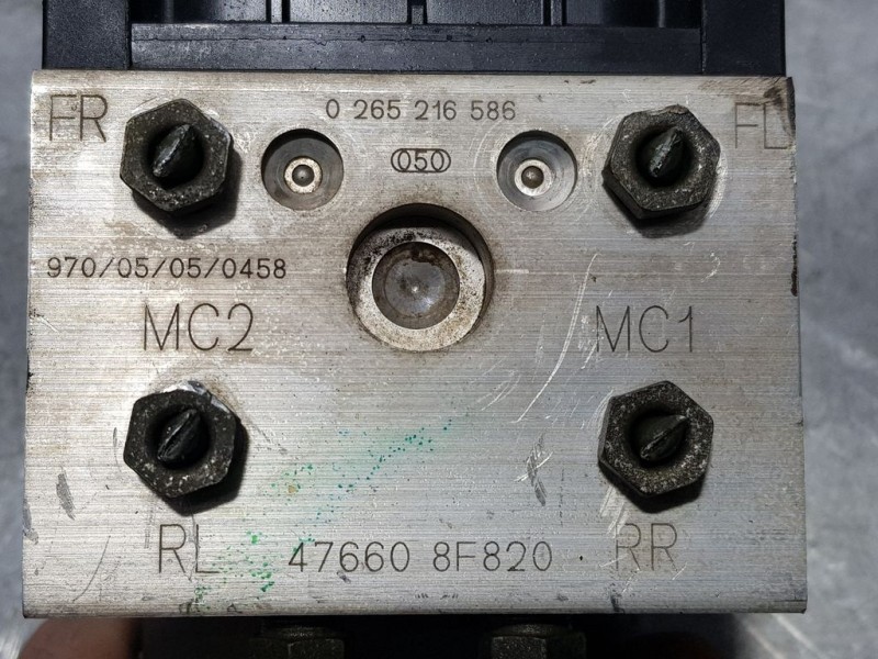 Recambio de abs para nissan primera berlina (p11) básico referencia OEM IAM 476608F820 0265216586 BOSCH