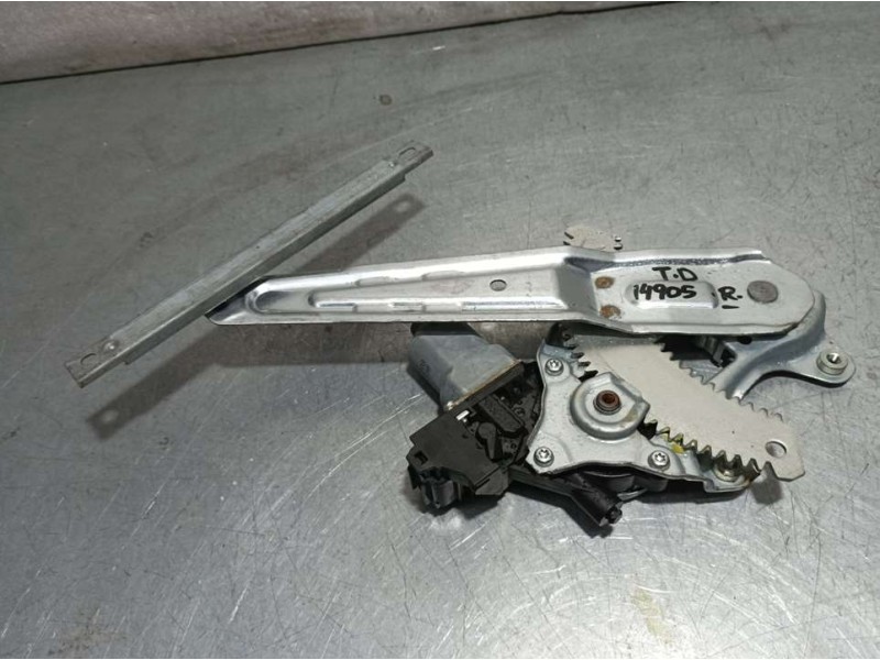 Recambio de elevalunas trasero derecho para nissan juke (f15) acenta referencia OEM IAM 82731DV01B  ELECTRICO