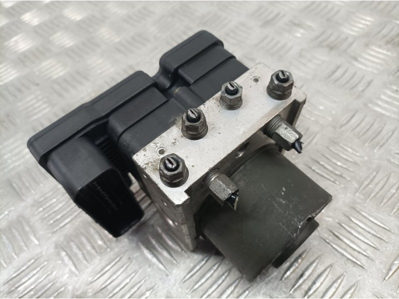 Recambio de abs para mazda 3 berlina (bk) 1.6 vvt active referencia OEM IAM 3M512M110GA 10020700524 ATE