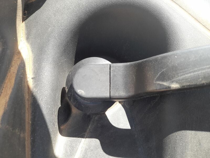 Recambio de motor limpia delantero para ford kuga ii (dm2) 2.0 tdci referencia OEM IAM 2081243 DERECHO 