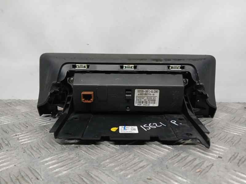 Recambio de sistema audio / radio para citroën berlingo furgón club m referencia OEM IAM 439016011100 NS74533369 VISTEON