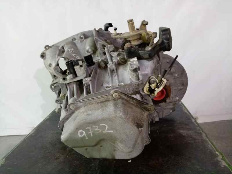 Recambio de caja cambios para citroën c5 berlina 2.0 hdi premier referencia OEM IAM 20LM23 0138739 5VELOCIDADES