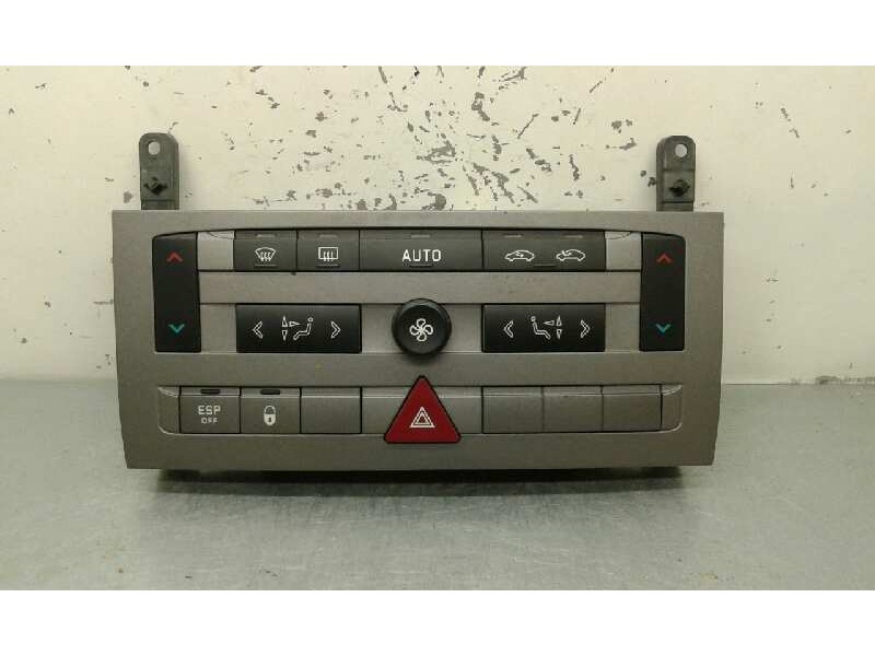 Recambio de mando climatizador para citroën c5 berlina 2.0 hdi fap cat (rhr / dw10bted4) referencia OEM IAM VP4PUH18C612ME 10000