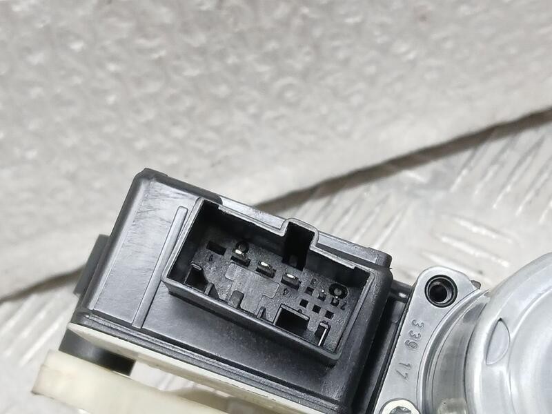 Recambio de elevalunas trasero derecho para volkswagen polo advance referencia OEM IAM 2G6839462C ELECTRICO 5 PINS 