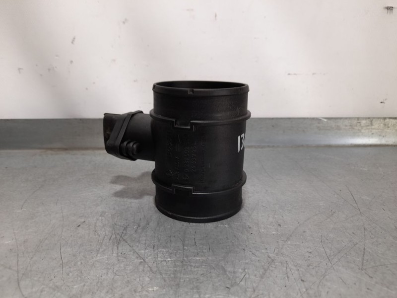 Recambio de caudalimetro para opel corsa c cosmo referencia OEM IAM 24439252 0281002549 