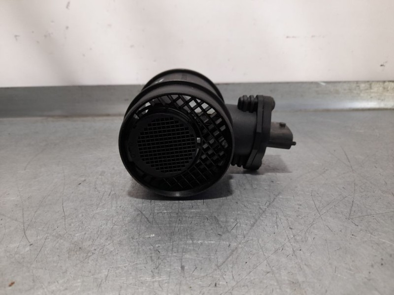 Recambio de caudalimetro para opel corsa c cosmo referencia OEM IAM 24439252 0281002549 