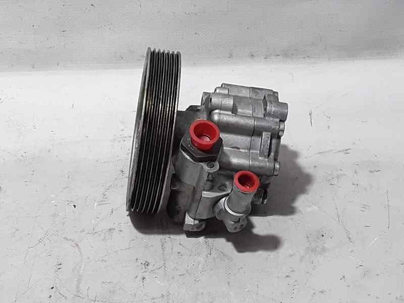 Recambio de bomba direccion para citroën c5 berlina 2.0 hdi premier referencia OEM IAM   