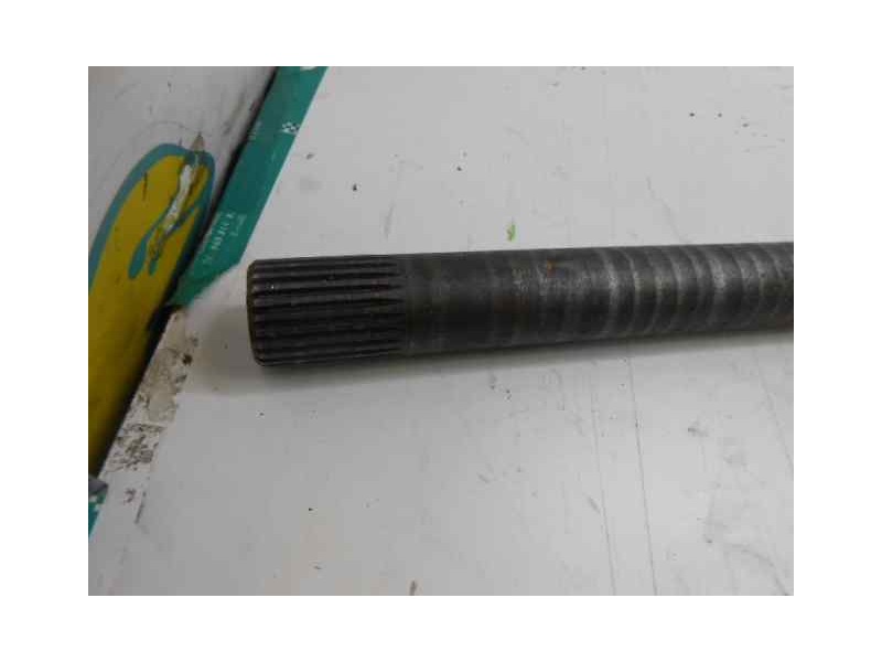 Recambio de palier trasero derecho para land rover defender (ld) 2.5 tdi referencia OEM IAM   CORTO