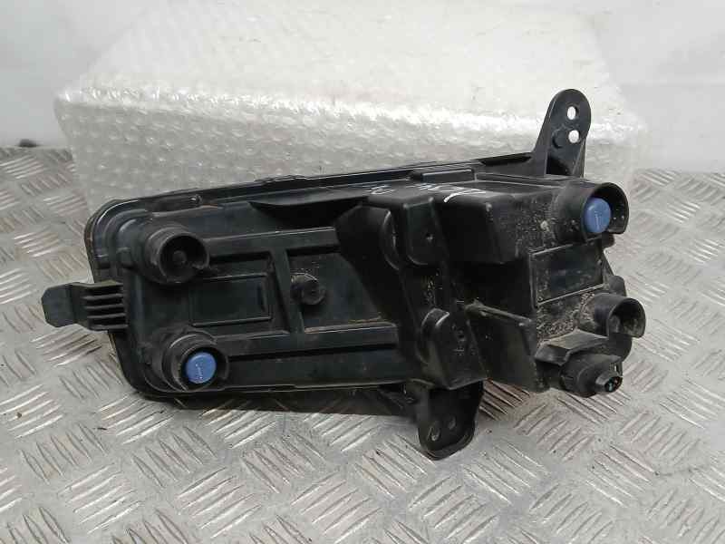 Recambio de faro antiniebla derecho para volkswagen polo advance referencia OEM IAM 2G0941662B 89250861 VALEO