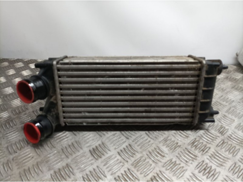 Recambio de intercooler para citroën c4 lim. seduction referencia OEM IAM 9684212480 M144105C VALEO