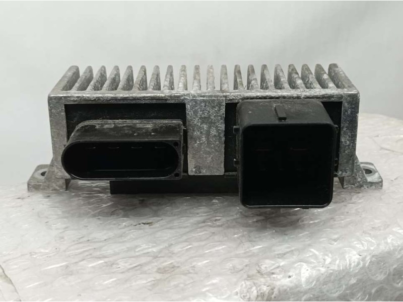 Recambio de caja precalentamiento para renault trafic furgón l1h1 2,9t referencia OEM IAM 271206395R  NAGARES
