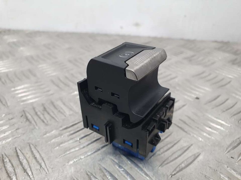 Recambio de palanca freno de mano para peugeot 5008 gt line 1.5 hdi 130 cv referencia OEM IAM 9810593577 1052029800 ELECTRICA