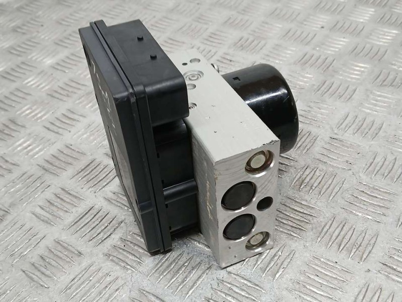 Recambio de abs para volvo xc90 d5 kinetic (5 asientos) (136kw) referencia OEM IAM P30714952 10020404894 ATE