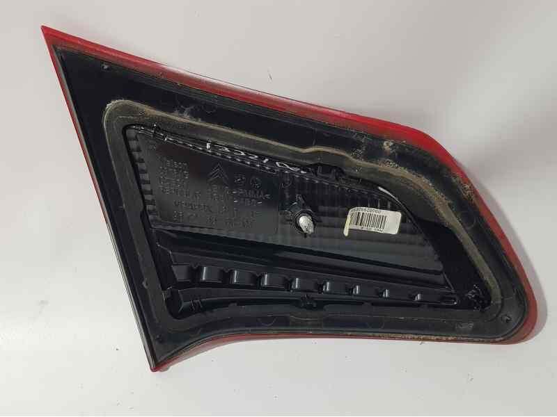 Recambio de piloto trasero derecho para citroën c4 lim. seduction referencia OEM IAM 967215548001  INTERIOR RAYADO