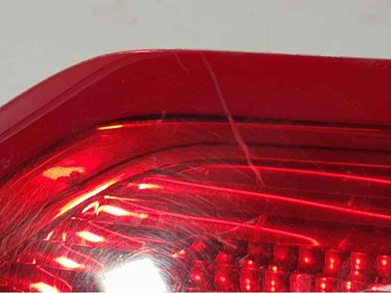 Recambio de piloto trasero derecho para citroën c4 lim. seduction referencia OEM IAM 967215548001  INTERIOR RAYADO