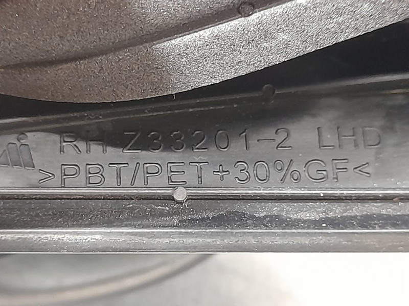 Recambio de retrovisor derecho para nissan juke (f15) acenta referencia OEM IAM 963011KA3A  ELECTRICO