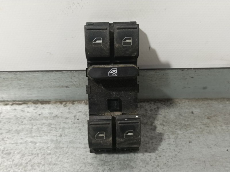 Recambio de mando elevalunas delantero izquierdo para volkswagen passat berlina (3c2) advance referencia OEM IAM 1K4959857B  