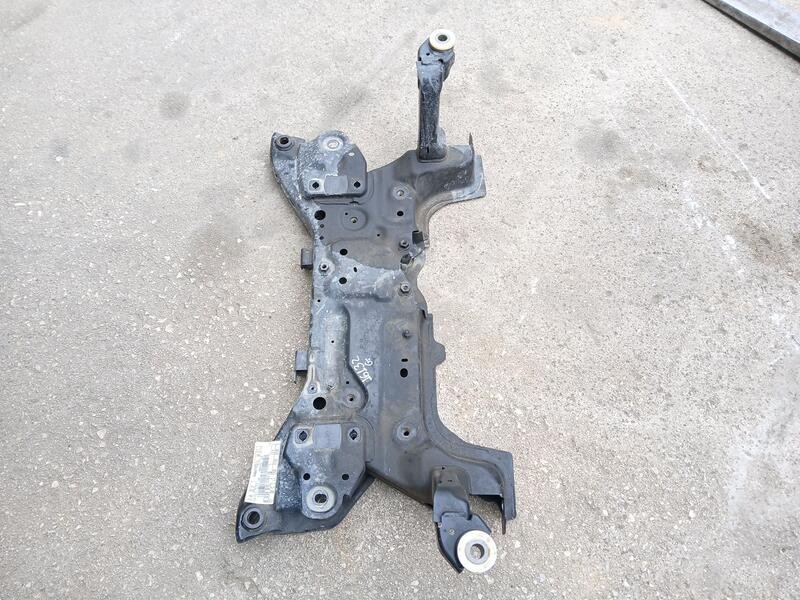 Recambio de puente delantero para ford focus st-line referencia OEM IAM JX615019AEF  