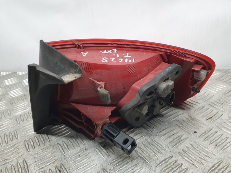 Recambio de piloto trasero izquierdo para audi a4 ber. (b8) básico quattro referencia OEM IAM SIN REF  EXTERIOR