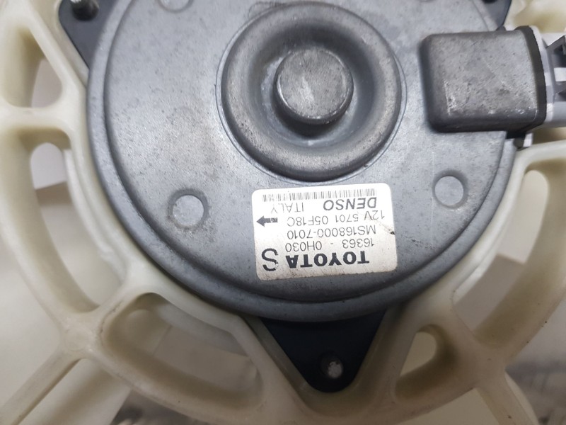 Recambio de electroventilador para toyota corolla (_e12_) 1.6 vvt-i (zze121_) referencia OEM IAM 163630H030  