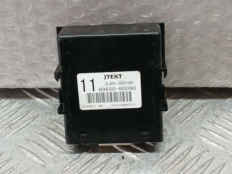 Recambio de modulo electronico para toyota land cruiser (j15) vx referencia OEM IAM 8965060090 JL401000180 JTEKT