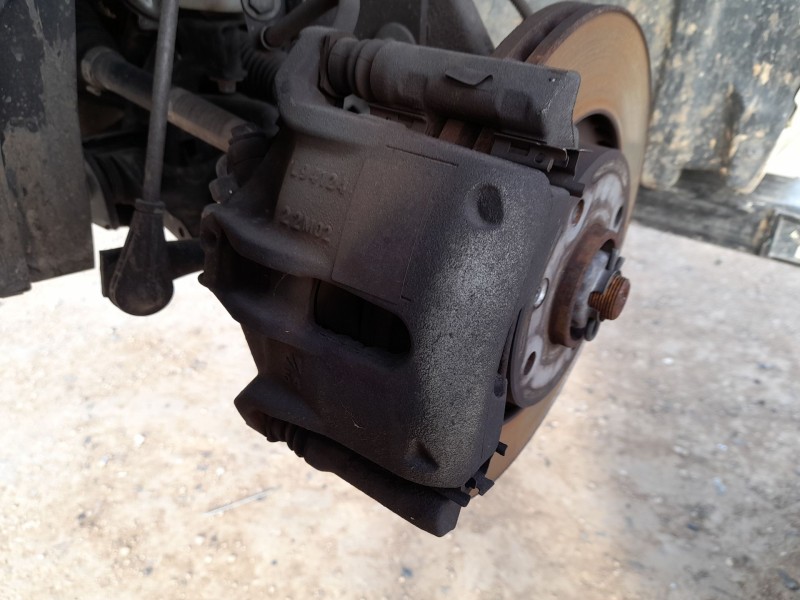 Recambio de pinza freno delantera izquierda para peugeot 208 ii (ub_, up_, uw_, uj_) 1.5 bluehdi 100 referencia OEM IAM 16633581