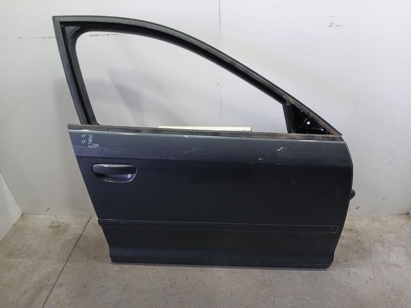 Recambio de puerta delantera derecha para audi a3 sportback (8p) 2.0 tdi ambiente referencia OEM IAM 8P4831052A  
