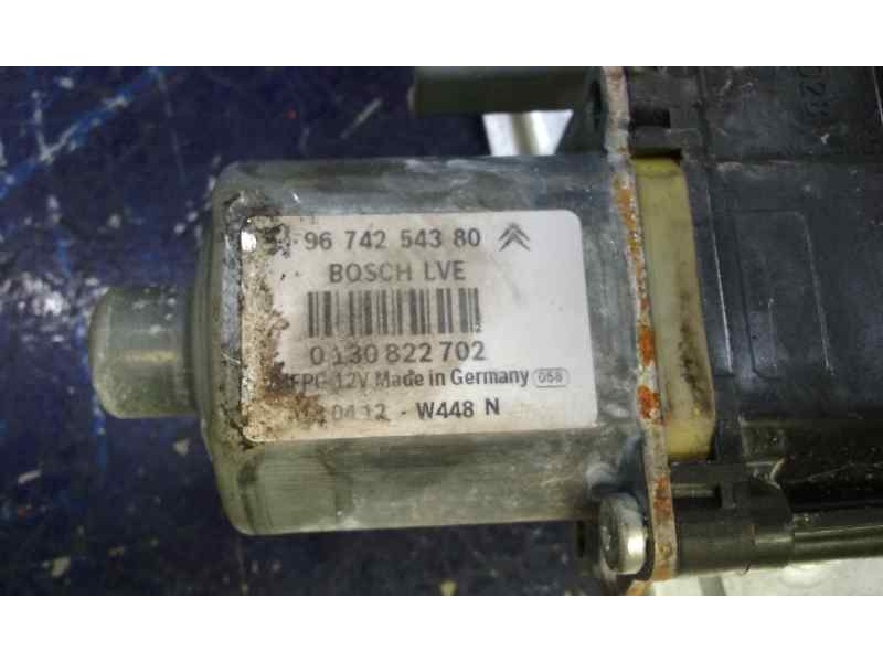 Recambio de elevalunas delantero derecho para peugeot 208 active referencia OEM IAM  2 PIN ELECTRICO