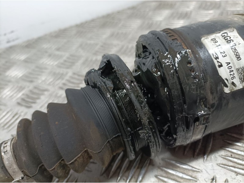 Recambio de transmision delantera derecha para mazda 3 lim. (bl) active referencia OEM IAM GG6325500  FUELLE ROTO