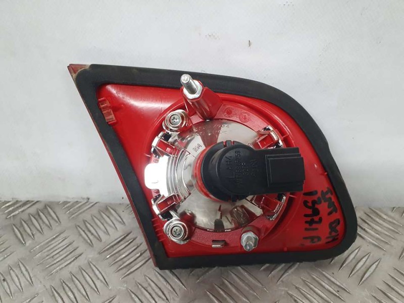 Recambio de piloto trasero derecho para volkswagen passat berlina (3c2) advance referencia OEM IAM 3C5945094E  INTERIOR