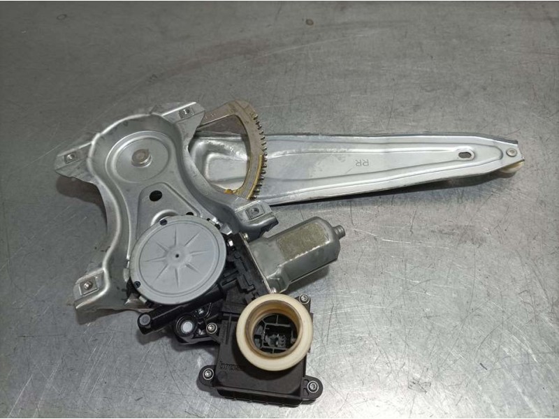 Recambio de elevalunas trasero derecho para toyota verso active referencia OEM IAM 977555106  ELECTRICO 10 PINS