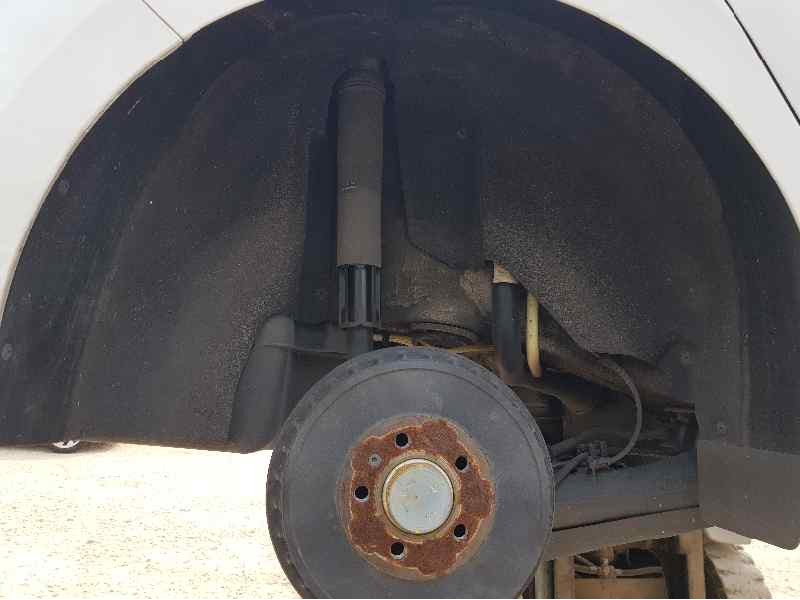 Recambio de plastico pase rueda tras. dch. para volkswagen polo advance referencia OEM IAM 2G0810972C  