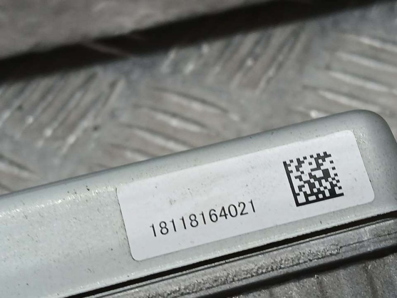 Recambio de modulo electronico para toyota land cruiser (j15) vx referencia OEM IAM 18118164021  