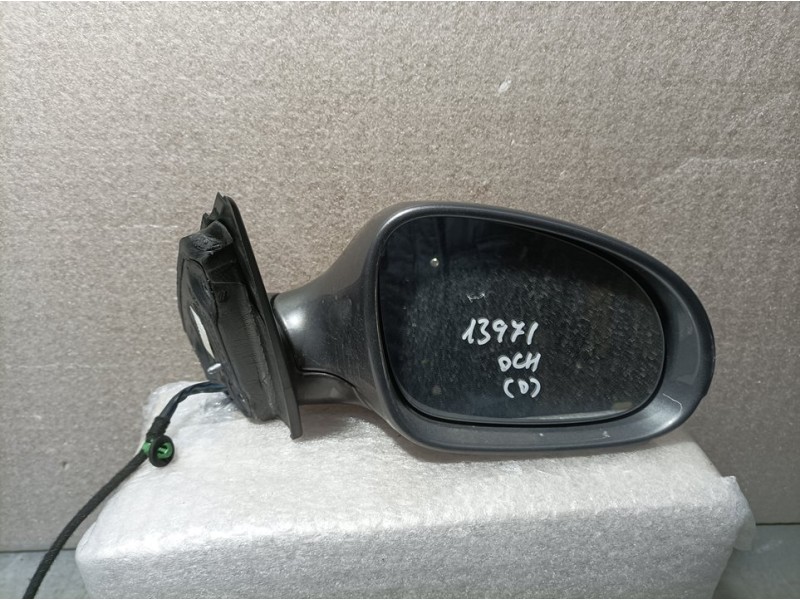 Recambio de retrovisor derecho para volkswagen passat berlina (3c2) advance referencia OEM IAM 3C1857508DM  ELECTRICO 6 CABLES R