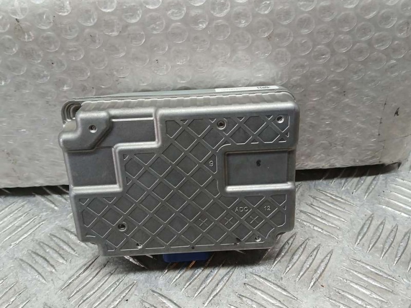 Recambio de modulo electronico para toyota land cruiser (j15) vx referencia OEM IAM 18118164021  