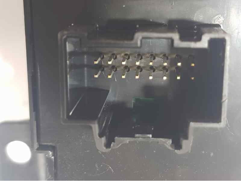 Recambio de mando retrovisor para chevrolet captiva 2.2 vcdi ltz referencia OEM IAM   