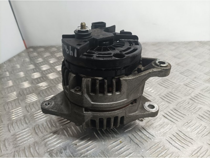 Recambio de alternador para mitsubishi carisma berlina 5 (da0) 1600 classic referencia OEM IAM 353869 0124325010 BOSCH