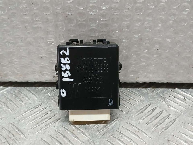 Recambio de modulo electronico para toyota land cruiser (j15) vx referencia OEM IAM 8594060120 4230002290 DENSO